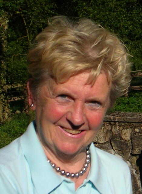 Annette Van Dijck